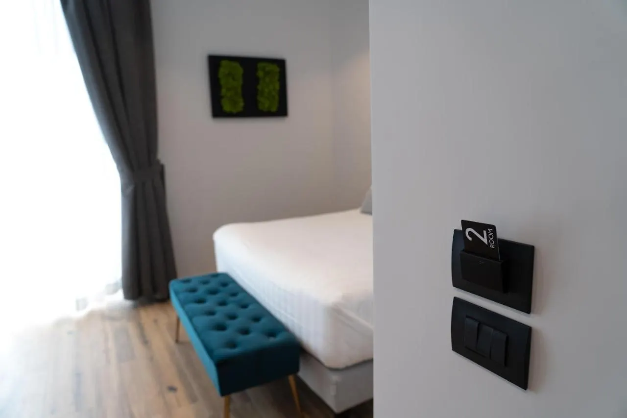 4Heavens_Naples Hotel Naples